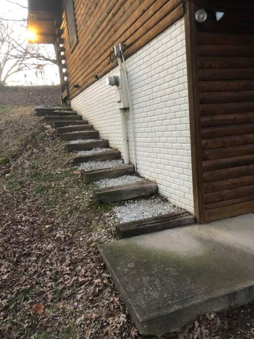 The Loft At Bear Mountain Log Cabins Eureka Springs Exterior photo